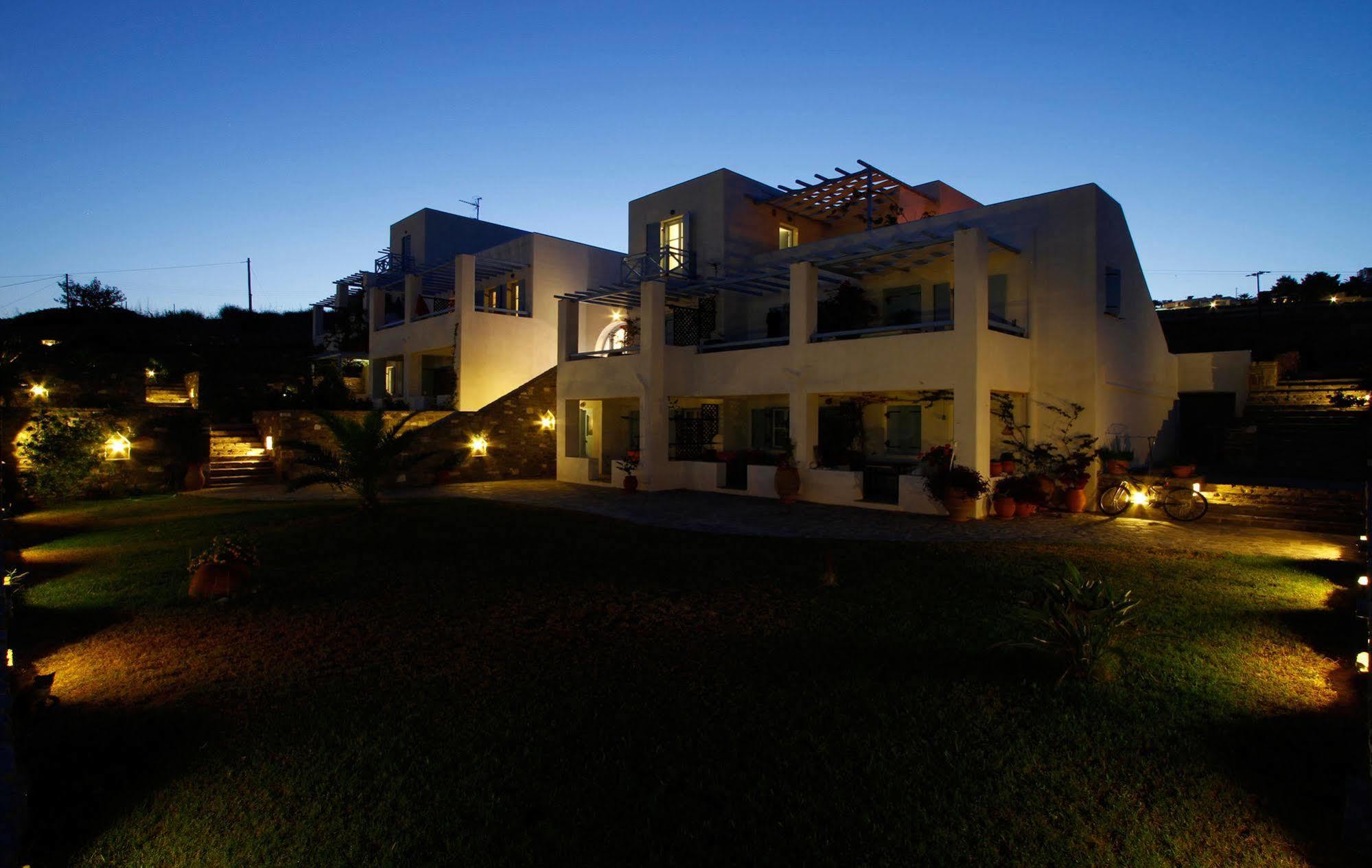 Paros Paradise Apartments מראה חיצוני תמונה
